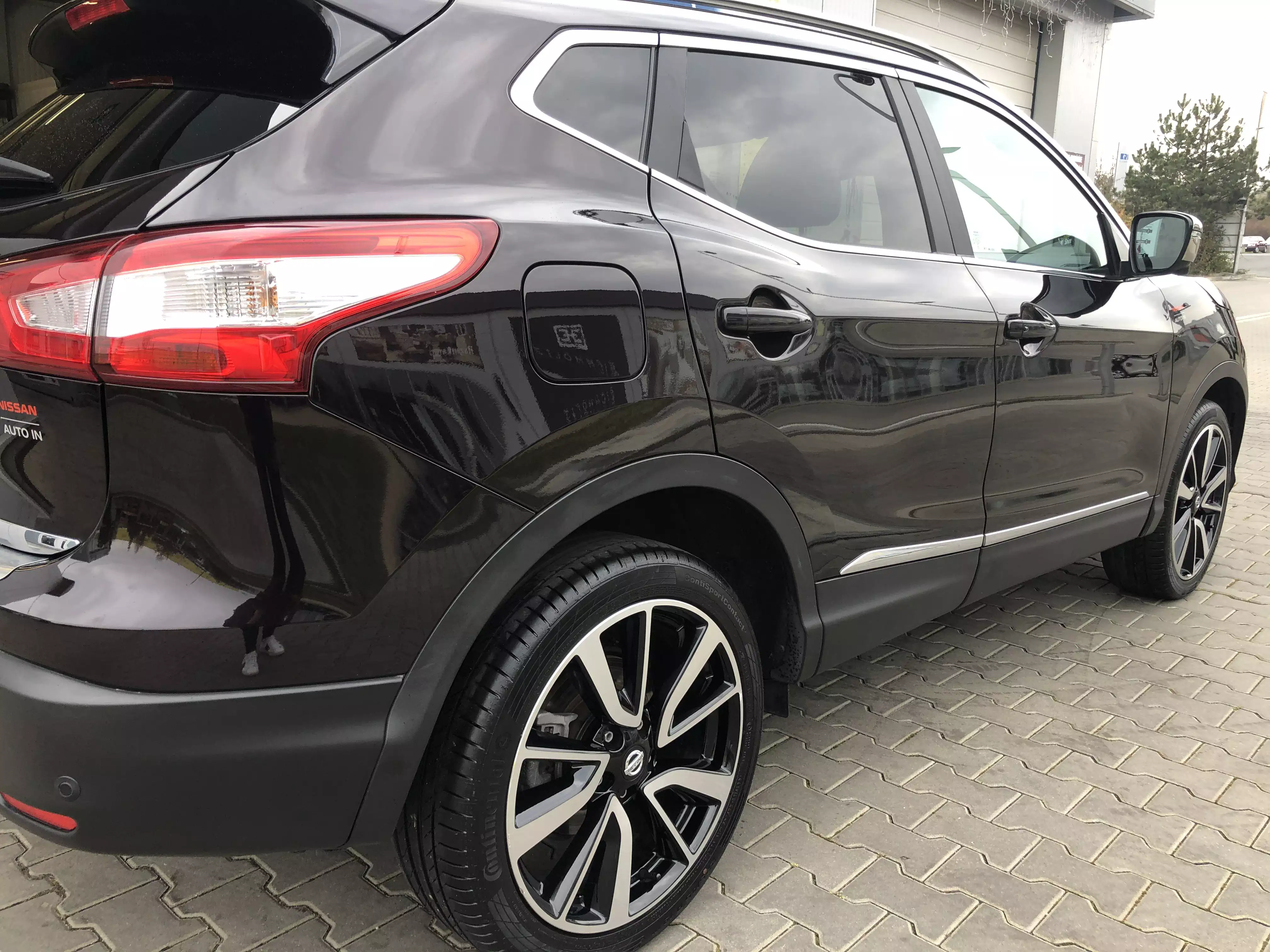 Nissan Rogue Sport-0